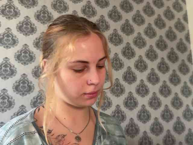 LisaloveX webcam