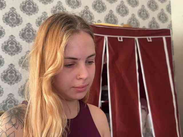 LisaloveX webcam
