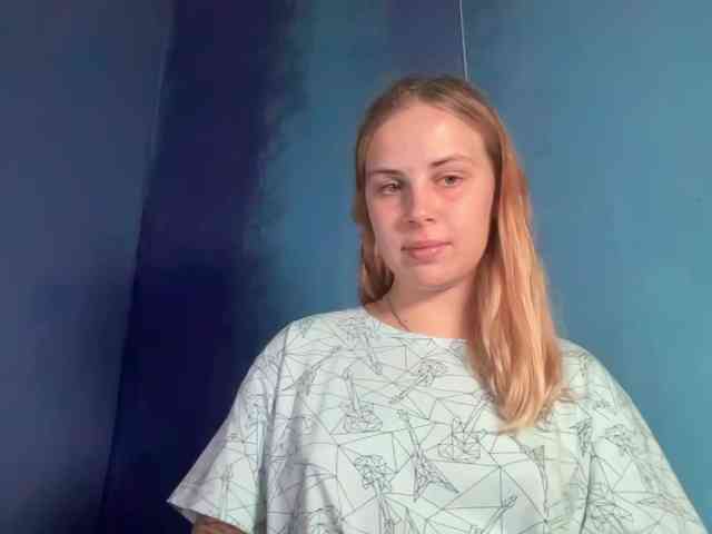 LisaloveX webcam