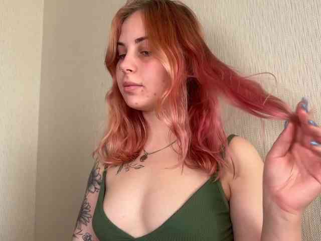 LisaloveX webcam
