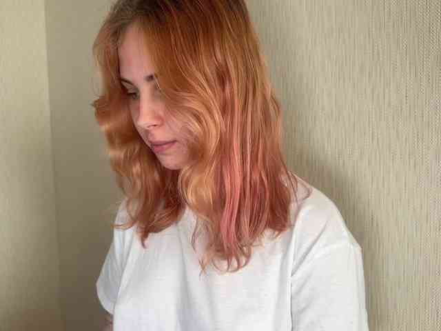 LisaloveX webcam