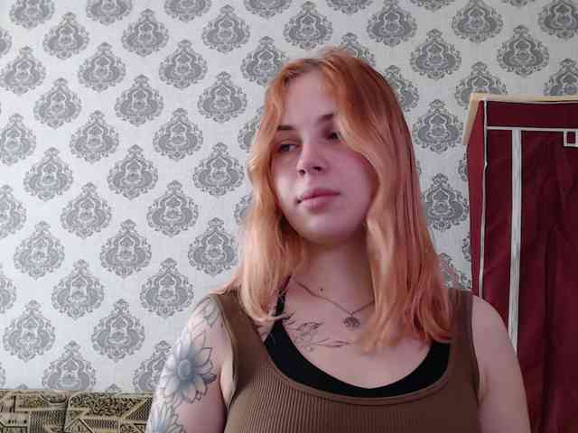 LisaloveX webcam