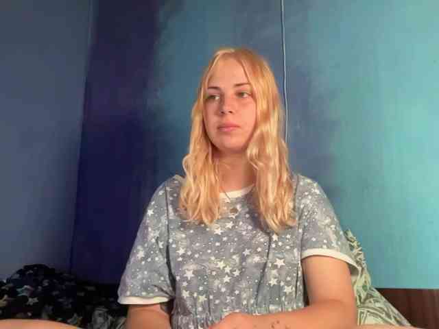 LisaloveX webcam