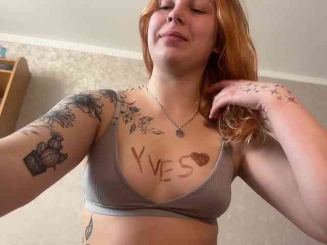 LisaloveX webcam