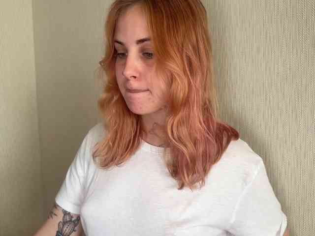 LisaloveX webcam
