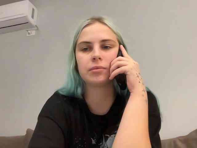 LisaloveX webcam