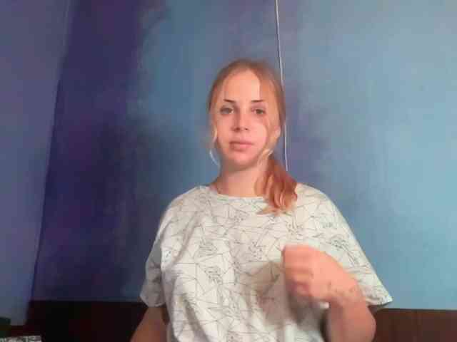 LisaloveX webcam