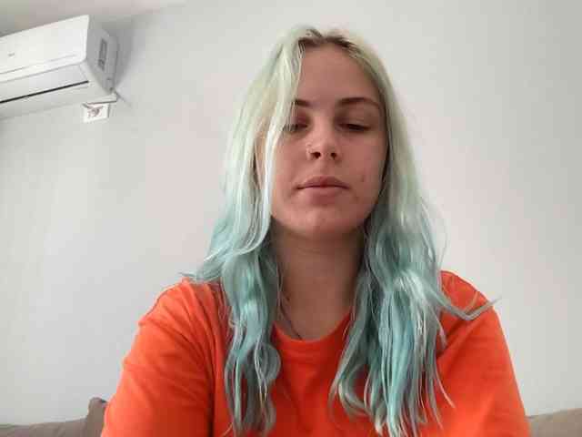 LisaloveX webcam