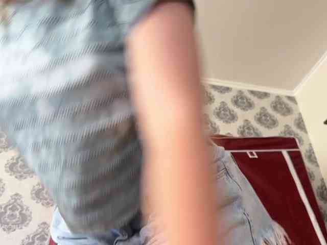 LisaloveX webcam