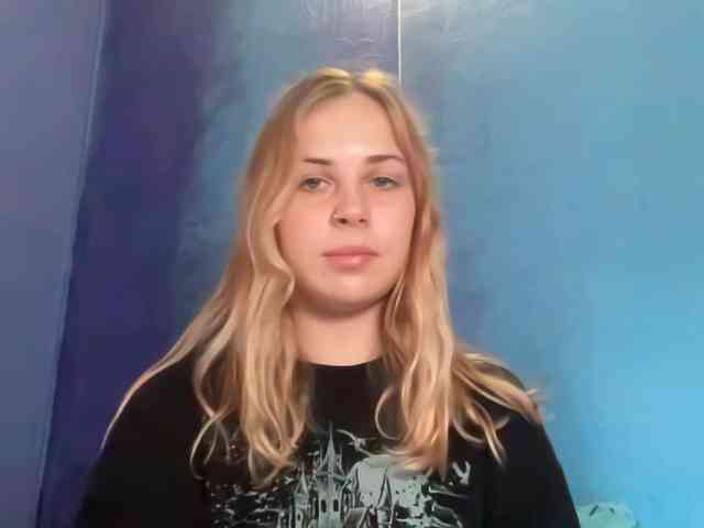 LisaloveX webcam