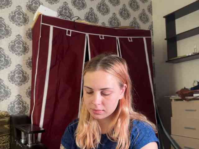 LisaloveX webcam