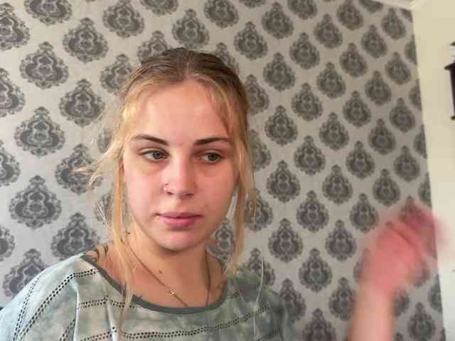 LisaloveX webcam