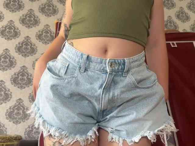 LisaloveX webcam