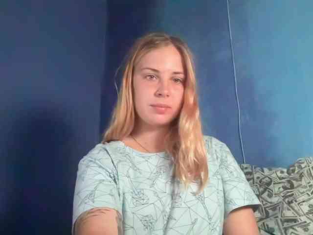 LisaloveX webcam