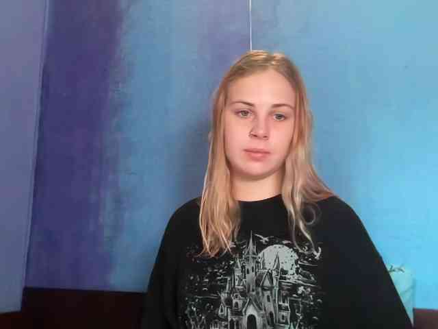 LisaloveX webcam