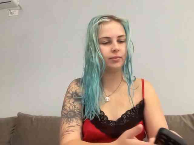 LisaloveX webcam