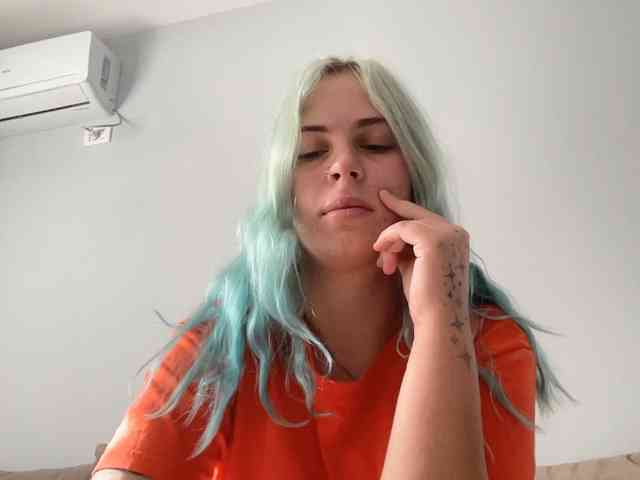 LisaloveX webcam