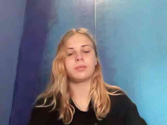 LisaloveX webcam