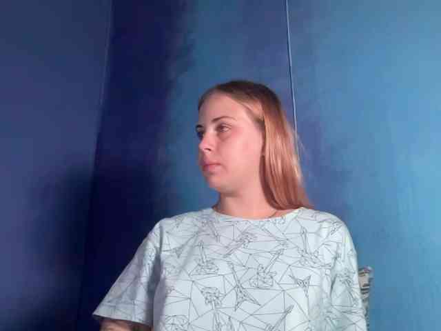 LisaloveX webcam
