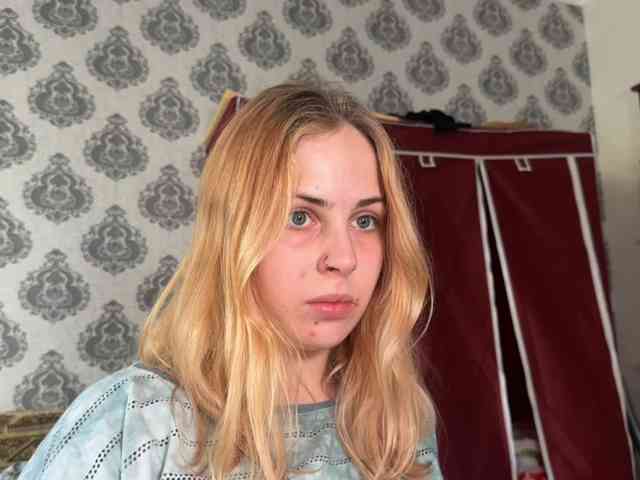 LisaloveX webcam