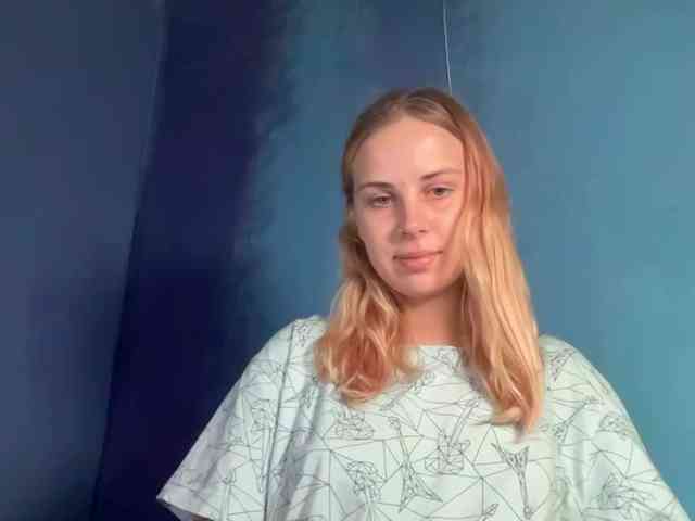 LisaloveX webcam