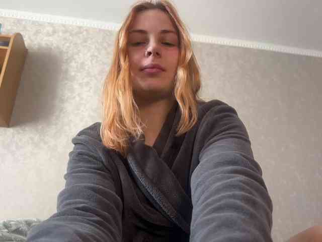 LisaloveX webcam