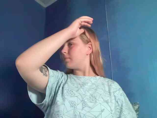 LisaloveX webcam