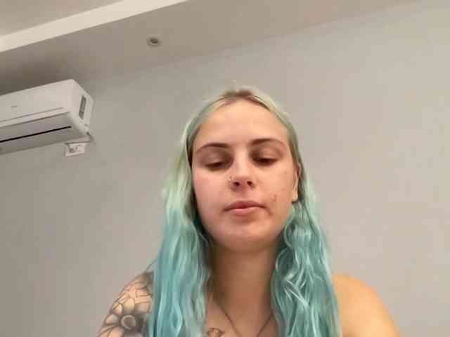 LisaloveX webcam