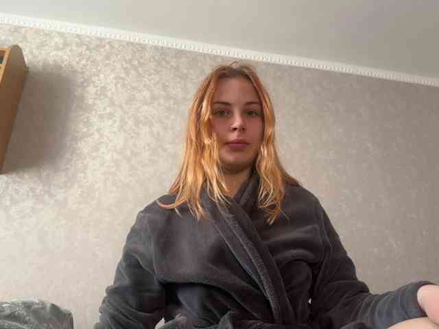 LisaloveX webcam