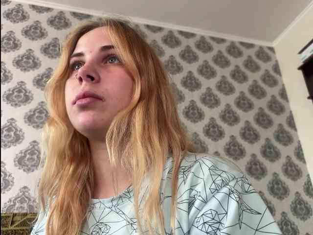LisaloveX webcam