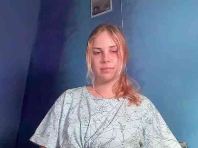 LisaloveX webcam