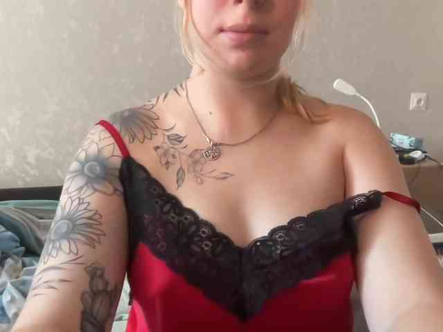 LisaloveX webcam