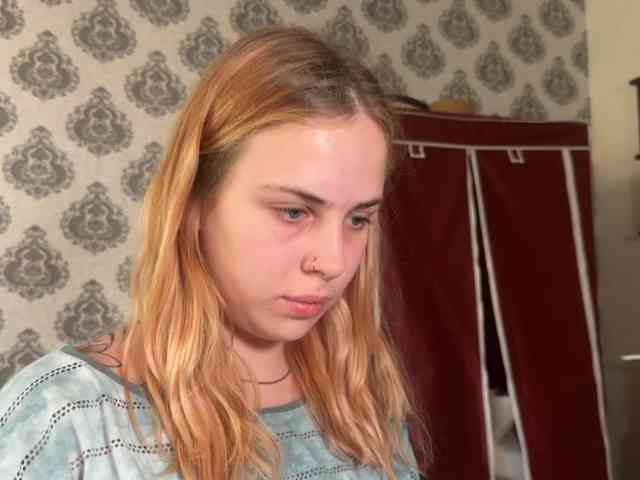 LisaloveX webcam