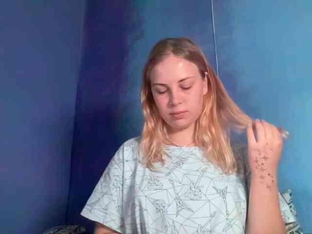 LisaloveX webcam