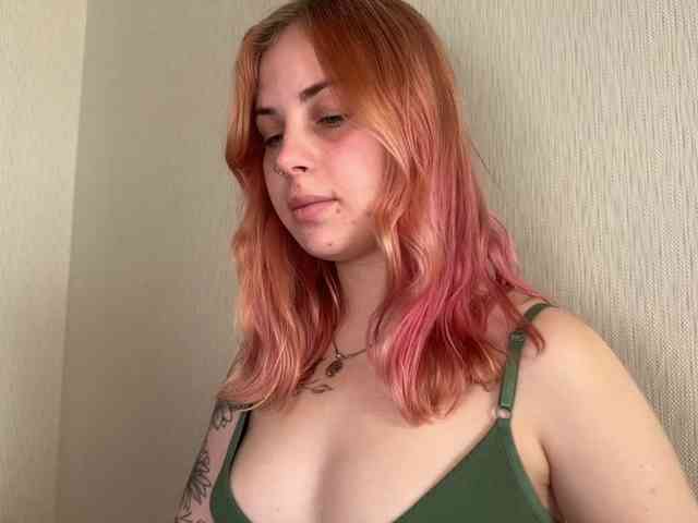 LisaloveX webcam
