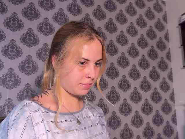 LisaloveX webcam