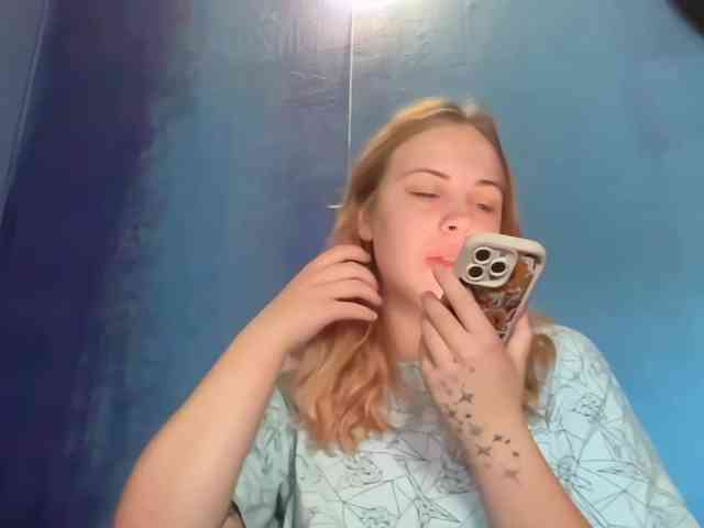 LisaloveX webcam