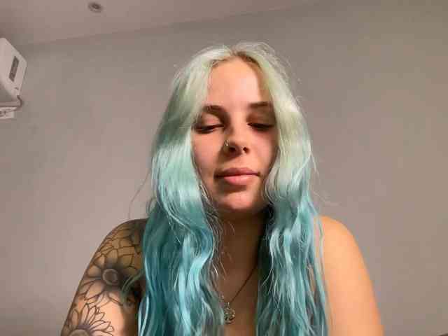 LisaloveX webcam