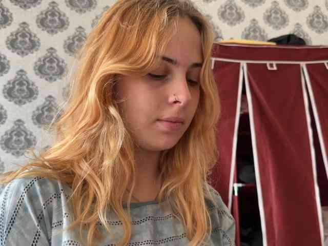 LisaloveX webcam