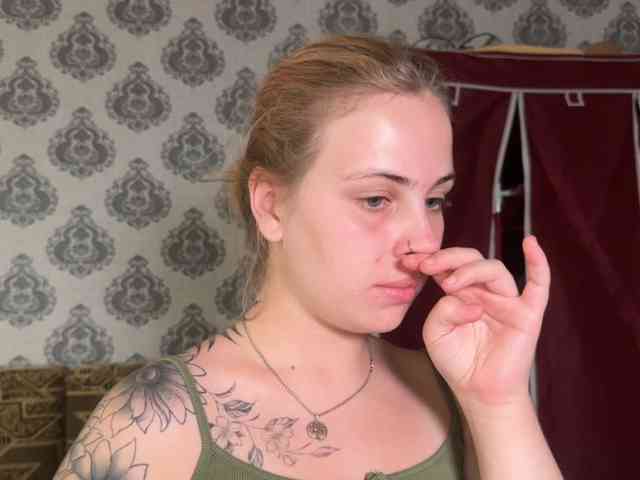 LisaloveX webcam