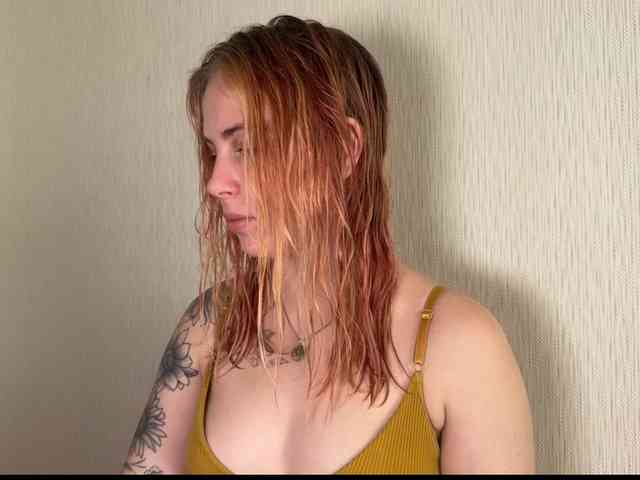 LisaloveX webcam