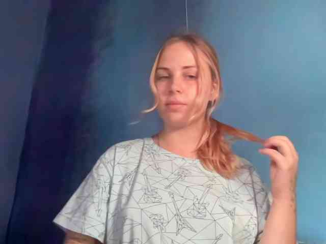 LisaloveX webcam