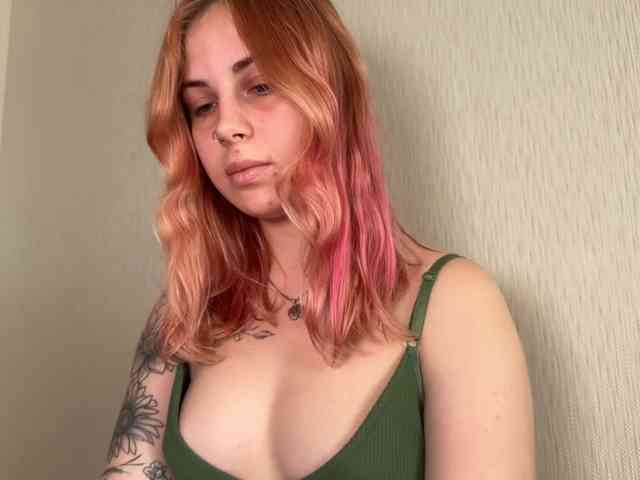 LisaloveX webcam