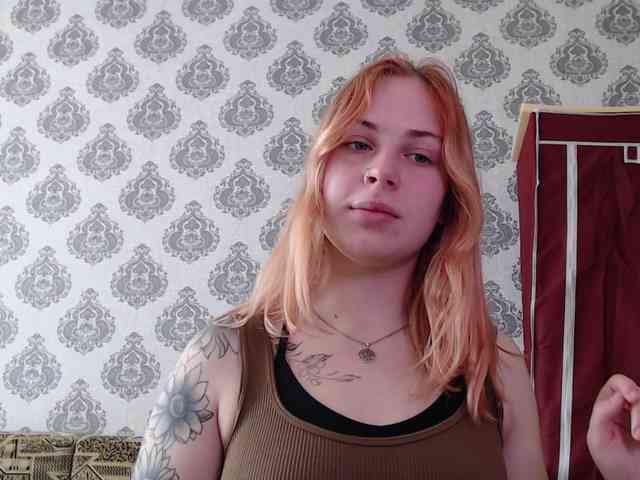 LisaloveX webcam