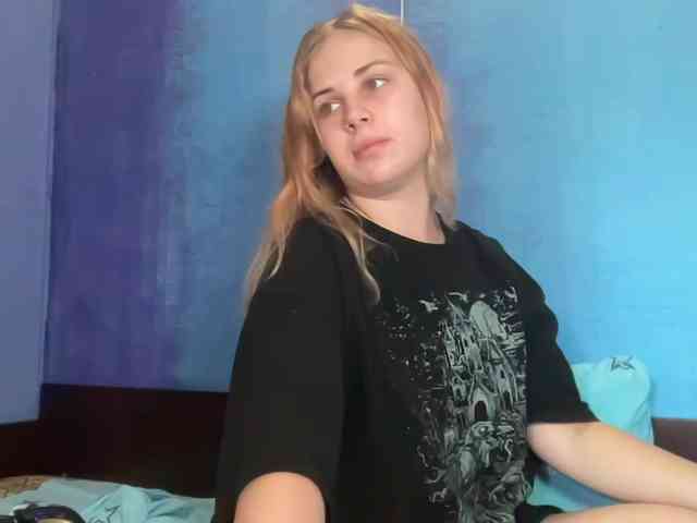 LisaloveX webcam