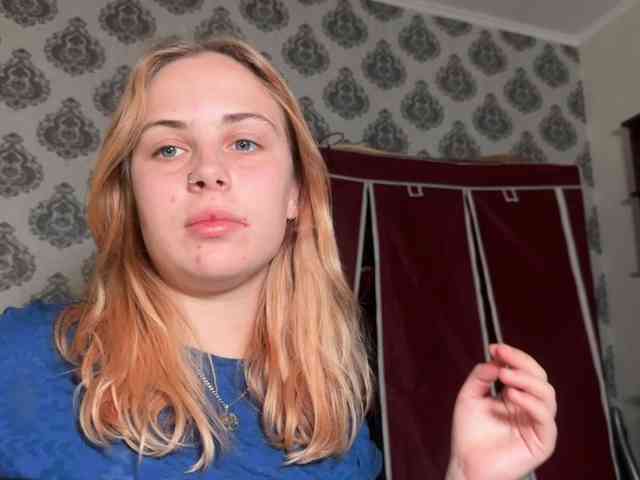 LisaloveX webcam