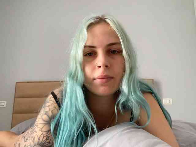 LisaloveX webcam