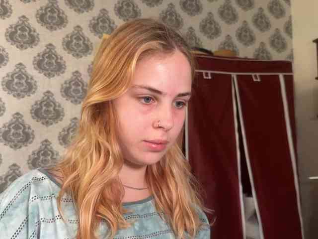 LisaloveX webcam