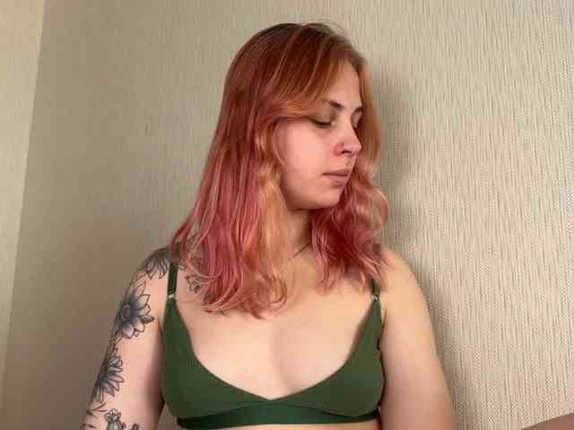 LisaloveX webcam