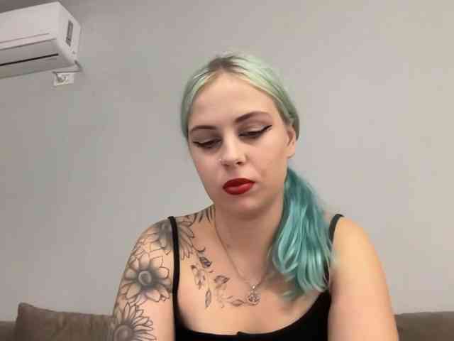 LisaloveX webcam